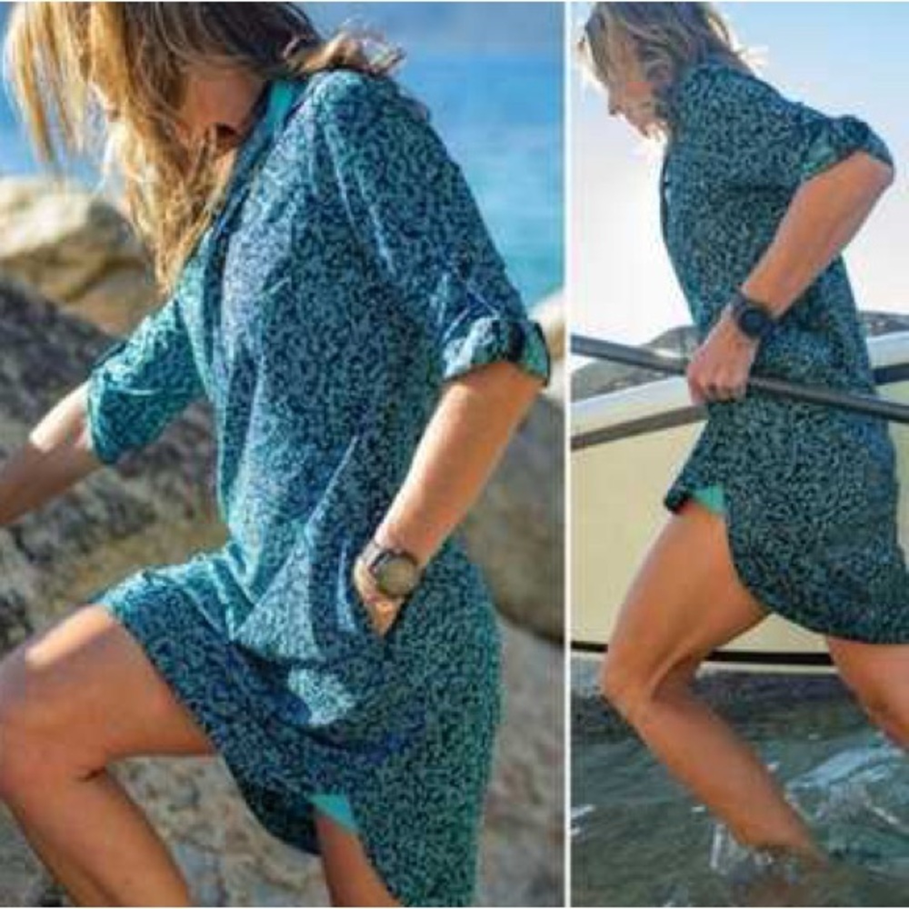 Title Nine Women's Blue Patterned dress